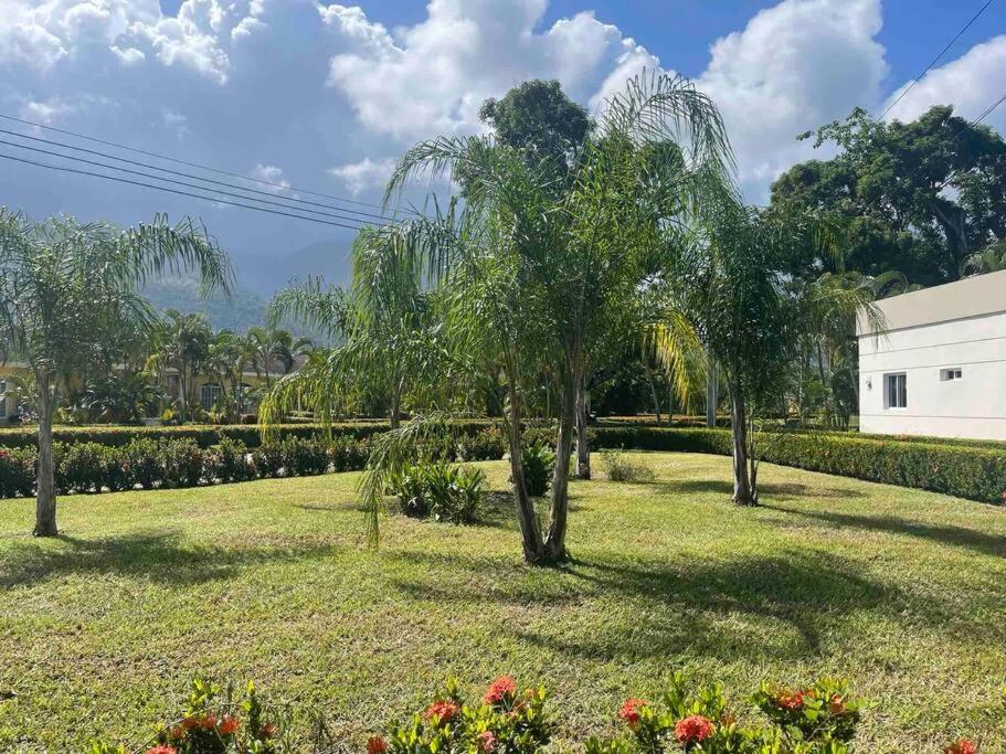 Hermosa Villa En Palma Real La Ceiba Luaran gambar